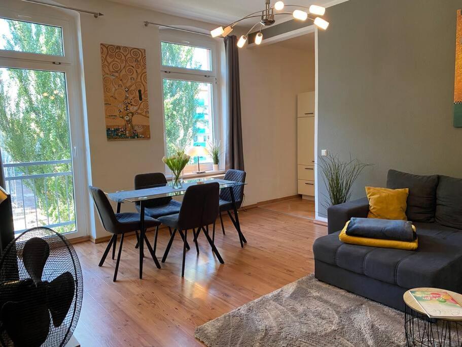 Akk4 - Apartment Md Zentrum Naehe Uni Und Hbf Magdeburgo Esterno foto